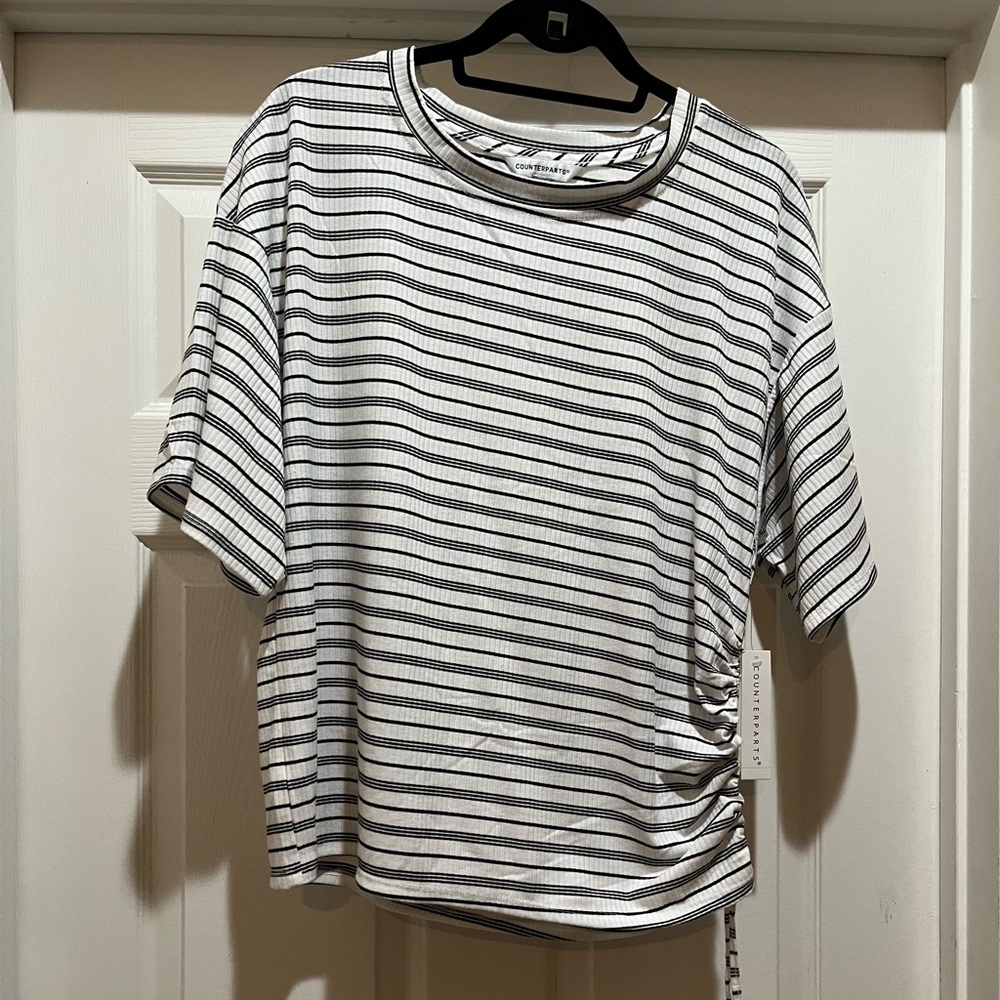Counterparts NWT Women’s Striped Top Blouse Ruched Side Tie Size Large